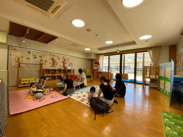 子育て支援センターの画像2